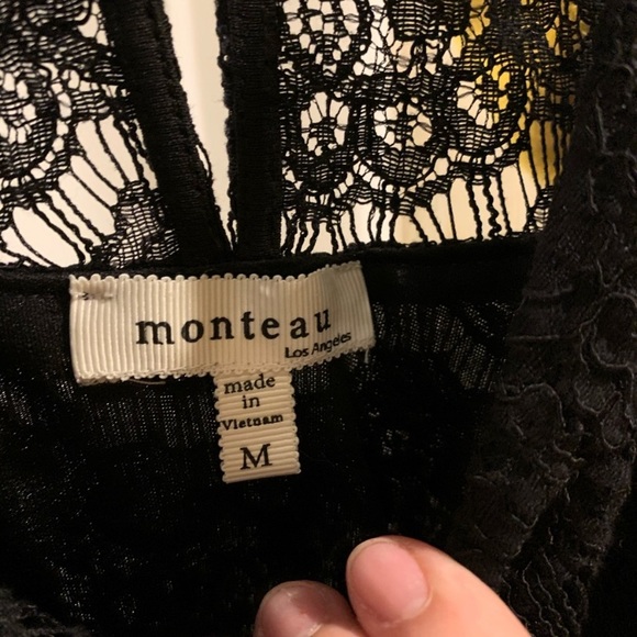 Bundle of two Monteau Dresses - Picture 6 of 6